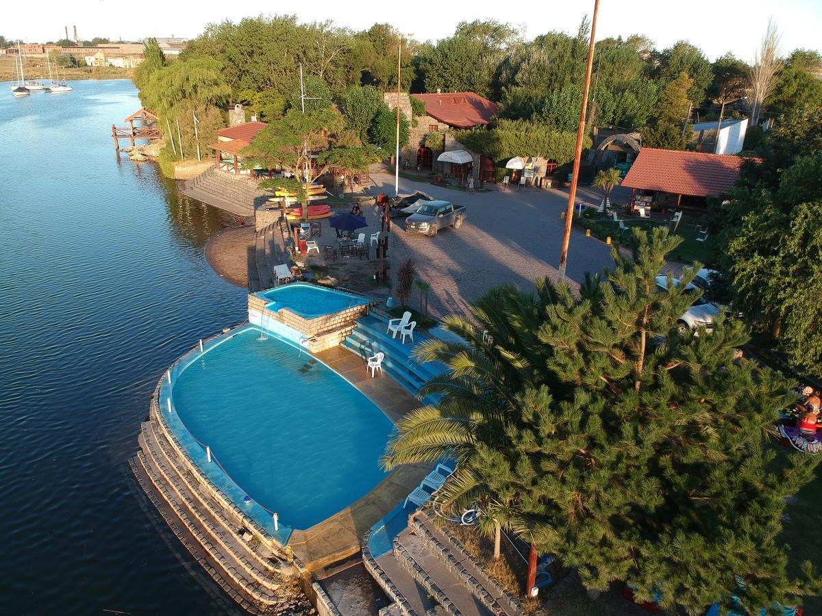 Cabanas Rio Quequen Gubbio Ngoại thất bức ảnh